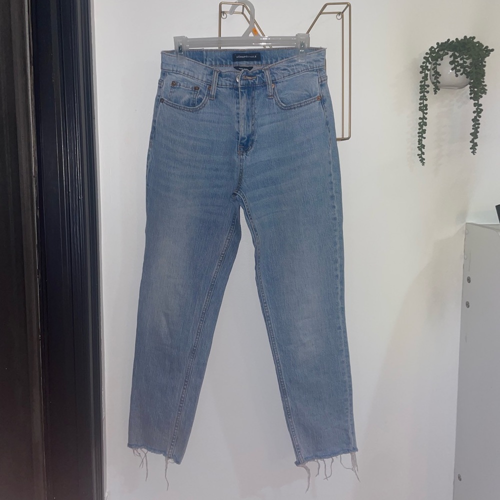 Aeropostale light wash mom jeans